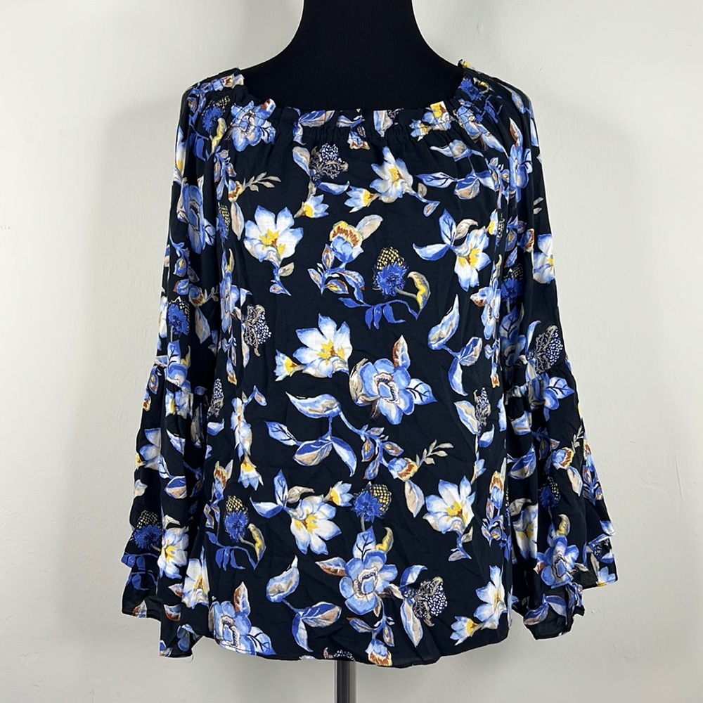 WHITE HOUSE BLACK MARKET Black Blue Floral Blouse XS